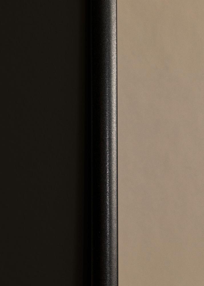 Ram med passepartou Frame Visby White 50x70 cm - Picture Mount Black 33x56 cm
