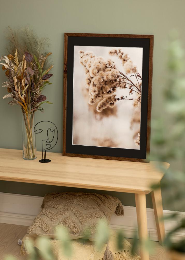 Ram med passepartou Frame Stilren Walnut 40x50 cm - Picture Mount Black 29.7x42 cm (A3)