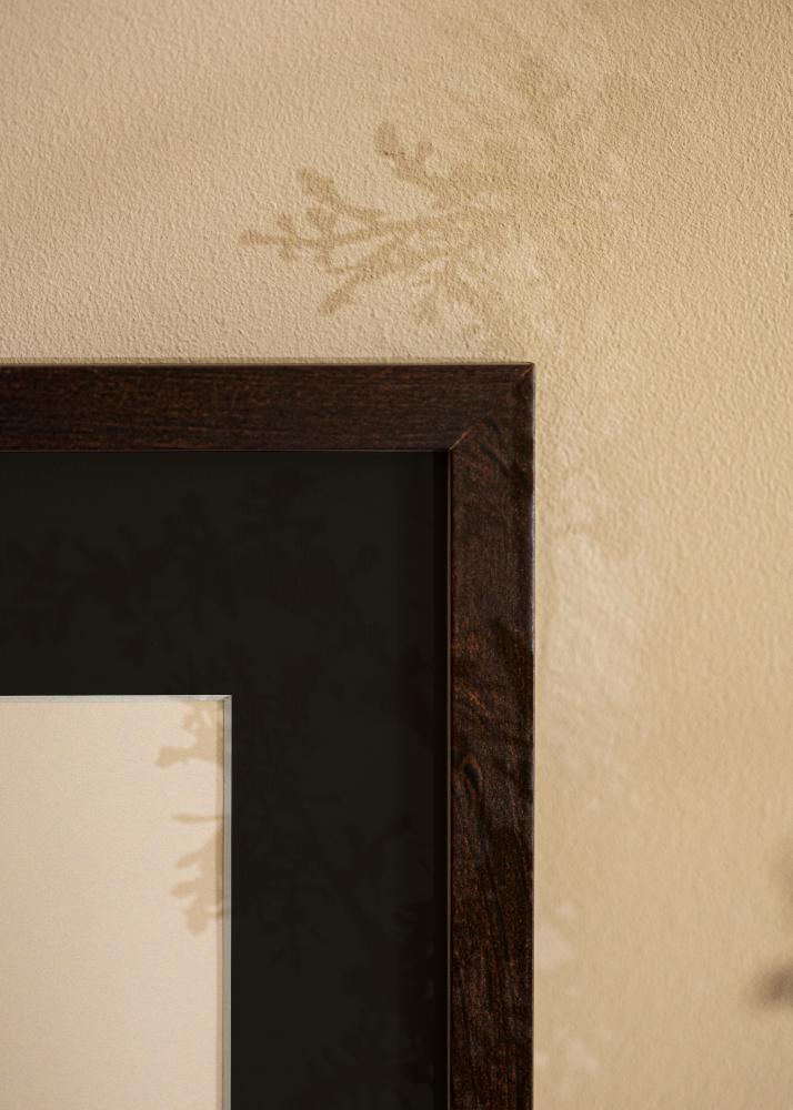 Ram med passepartou Frame Selection Walnut 70x90 cm - Picture Mount Black 24x30 inches