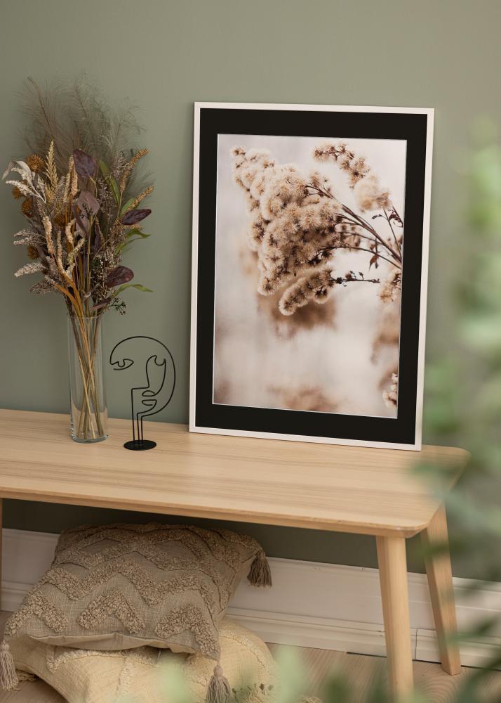 Ram med passepartou Frame Edsbyn White 50x70 cm - Picture Mount Black 33x56 cm