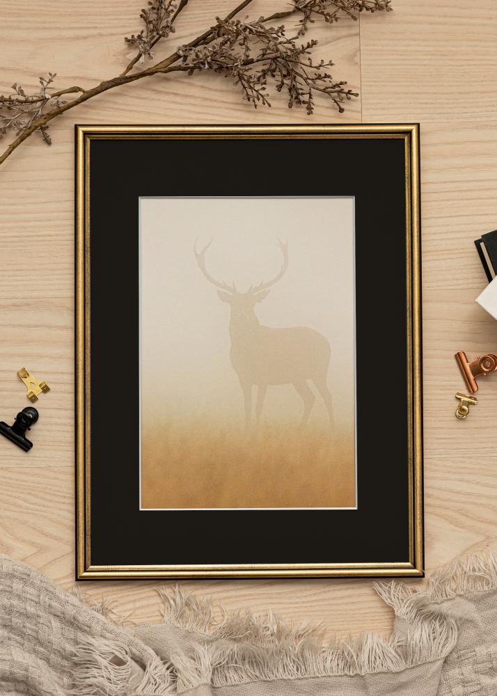 Ram med passepartou Frame Horndal Gold 18x18 cm - Picture Mount Black 12x12 cm